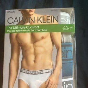 Calvin Klein Men`s The Ultimate Comfort Viscose Made From Bamboo Hip Briefs